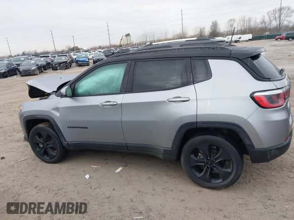 2020 Jeep Compass Latitude z VIN 3C4NJDBB5LT229144, wystawiony jako IAAI lot #41448885 z przebiegiem 53 534 mil mil oraz . Historia ofert i sprzedaży dostępna na DreamBid. Obrazek 14.