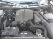 ✅ 2010 Lincoln Town Car Signature Limited • VIN: 2LNBL8CV3AX615582 • Lot: 43340869. Wystawiony na IAAI z przebiegiem 202 706 mil. Bezpłatny archiwum sprzedaży aukcyjnych z USA i szczegółowy raport historii pojazdu na DreamBid. Zdjęcie 10.