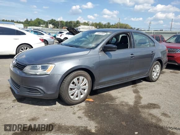 ✅ 2013 Volkswagen Jetta • VIN: 3VW1K7AJ9DM207145 • Лот: 71991995. Опубликован ранее на Copart с пробегом 98 438 миль. Бесплатный доступ к архиву аукционных продаж из США и подробный отчёт об истории автомобиля на DreamBid. Изображение 1.