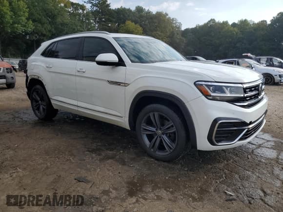 ✅ 2021 Volkswagen Atlas SE • VIN: 1V2PE2CA0MC215302 • Lot: 81030425. Listed on Copart with 85,884 mi. Free auction sales archive from the USA and detailed vehicle history report at DreamBid. Image 4.