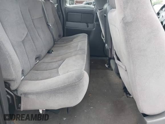 2007 GMC Sierra 1500 SLE1 with VIN 1GTEC19Z47Z162322, listed as a IAAI auction lot 42550133 with 130,223 mi miles and . Bid and sale history available at DreamBid. Image 8.