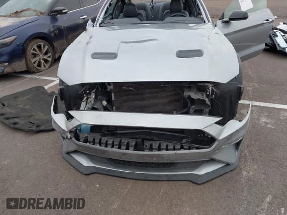✅ 2021 Ford Mustang GT Premium • VIN: 1FA6P8CFXM5111061 • Lot: 43574919. Wystawiony na IAAI z przebiegiem 22 551 mil. Bezpłatny archiwum sprzedaży aukcyjnych z USA i szczegółowy raport historii pojazdu na DreamBid. Zdjęcie 6.