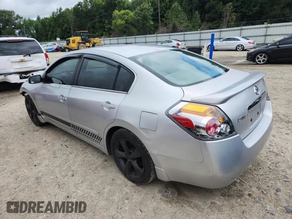 ✅ 2007 Nissan Altima SL • VIN: 1N4BL21E57N417543 • Лот: 63632745. Опубликован ранее на Copart с пробегом 139 199 миль. Бесплатный доступ к архиву аукционных продаж из США и подробный отчёт об истории автомобиля на DreamBid. Изображение 2.