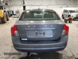 ✅ 2010 Volvo S40 • VIN: YV1390MSXA2490543 • Lot: 92278925. Listed on Copart with 87,600 mi. Free auction sales archive from the USA and detailed vehicle history report at DreamBid. Image 6.