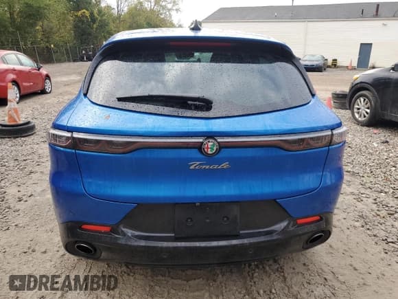 ✅ 2024 Alfa Romeo Tonale Veloce • VIN: ZASPATDW9R3036457 • Lot: 82089415. Listed on Copart with 7,830 mi. Free auction sales archive from the USA and detailed vehicle history report at DreamBid. Image 6.