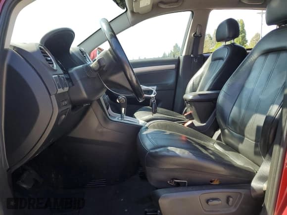 ✅ 2012 Chevrolet Captiva Sport LT • VIN: 3GNAL3E52CS607202 • Lot: 59558975. Wystawiony na Copart z przebiegiem 159 908 mil. Bezpłatny archiwum sprzedaży aukcyjnych z USA i szczegółowy raport historii pojazdu na DreamBid. Zdjęcie 7.