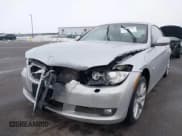 ✅ 2010 BMW 3 Series 335i xDrive • VIN: WBAWC7C52AE271032 • Lot: 41198664. Listed on IAAI with 118,008 mi. Free auction sales archive from the USA and detailed vehicle history report at DreamBid. Image 6.