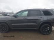 ✅ 2017 Jeep Grand Cherokee Altitude • VIN: 1C4RJFAG6HC768143 • Lot: 43790168. Listed on IAAI with 15,245 mi. Free auction sales archive from the USA and detailed vehicle history report at DreamBid. Image 15.