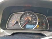 ✅ 2014 Toyota RAV4 LE • VIN: JTMBFREV8ED056932 • Лот: 94336135. Опубликован ранее на Copart с пробегом 186 496 миль. Бесплатный доступ к архиву аукционных продаж из США и подробный отчёт об истории автомобиля на DreamBid. Изображение 9.