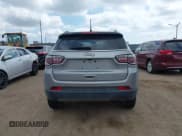 ✅ 2018 Jeep Compass Limited • VIN: 3C4NJDCB9JT267021 • Лот: 42270830. Опубликован ранее на IAAI с пробегом 82 437 миль. Бесплатный доступ к архиву аукционных продаж из США и подробный отчёт об истории автомобиля на DreamBid. Изображение 16.