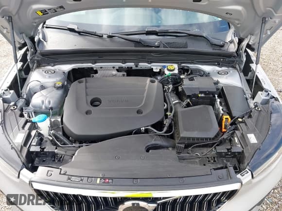 ✅ 2023 Volvo XC40 Plus Bright Theme • VIN: YV4L12UN9P2075643 • Лот: 43272203. Опубликован ранее на IAAI с пробегом 13 147 миль. Бесплатный доступ к архиву аукционных продаж из США и подробный отчёт об истории автомобиля на DreamBid. Изображение 10.