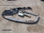 ✅ 2006 Chevrolet Silverado 2500HD Work Truck • VIN: 1GCHK29U96E100527 • Lot: 42870852. Wystawiony na IAAI z przebiegiem 169 391 mil. Bezpłatny archiwum sprzedaży aukcyjnych z USA i szczegółowy raport historii pojazdu na DreamBid. Zdjęcie 12.