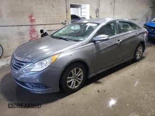 ✅ 2014 Hyundai Sonata GLS • VIN: 5NPEB4AC1EH822543 • Lot: 70720224. Listed on Copart with 151,353 mi. Free auction sales archive from the USA and detailed vehicle history report at DreamBid. Image 1.