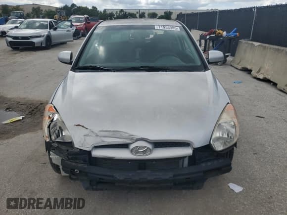 ✅ 2010 Hyundai Accent GS • VIN: KMHCM3AC9AU161724 • Лот: 71953985. Опубликован ранее на Copart с пробегом 87 660 миль. Бесплатный доступ к архиву аукционных продаж из США и подробный отчёт об истории автомобиля на DreamBid. Изображение 5.