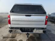 ✅ 2019 Chevrolet Silverado 1500 LT • VIN: 1GCRWCED6KZ208353 • Lot: 93791195. Wystawiony na Copart z przebiegiem 87 783 mil. Bezpłatny archiwum sprzedaży aukcyjnych z USA i szczegółowy raport historii pojazdu na DreamBid. Zdjęcie 6.