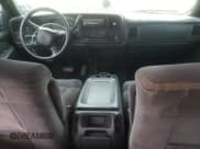 ✅ 2001 Chevrolet Silverado 1500 LT • VIN: 1GCEK19T71E129487 • Лот: 74304574. Опубликован ранее на Copart с пробегом 169 137 миль. Бесплатный доступ к архиву аукционных продаж из США и подробный отчёт об истории автомобиля на DreamBid. Изображение 8.