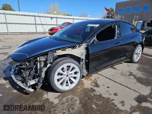 ✅ 2022 Tesla Model 3 Long Range • VIN: 5YJ3E1EB5NF205661 • Lot: 53395905. Wystawiony na Copart z przebiegiem 43 045 mil. Bezpłatny archiwum sprzedaży aukcyjnych z USA i szczegółowy raport historii pojazdu na DreamBid. Zdjęcie 1.