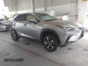 ✅ 2021 Lexus NX 300 • VIN: JTJGARDZ2M5031216 • Lot: 43402818. Wystawiony na IAAI z przebiegiem 50 780 mil. Bezpłatny archiwum sprzedaży aukcyjnych z USA i szczegółowy raport historii pojazdu na DreamBid. Zdjęcie 1.