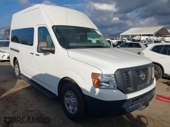 ✅ 2012 Nissan NV S • VIN: 1N6AF0LY1CN111407 • Lot: 43756339. Listed on IAAI with 17,159 mi. Free auction sales archive from the USA and detailed vehicle history report at DreamBid. Image 1.