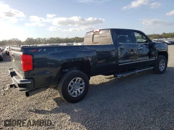 2019 Chevrolet Silverado 3500HD LTZ с VIN 1GC4KXEY8KF262626, выставлен на аукционе Copart как лот 80450744 с пробегом 83 072 миль миль и Списание • Salvage title. История ставок и продаж доступна на DreamBid. Изображение 3.