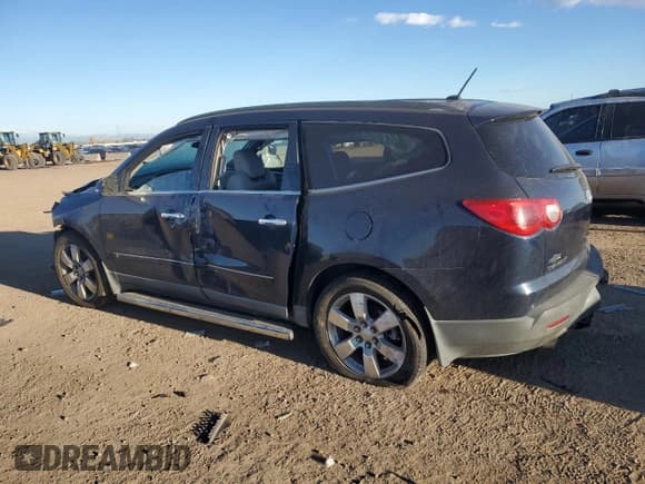 ✅ 2009 Chevrolet Traverse LTZ • VIN: 1GNEV33D49S136714 • Lot: 84753885. Wystawiony na Copart z przebiegiem 126 057 mil. Bezpłatny archiwum sprzedaży aukcyjnych z USA i szczegółowy raport historii pojazdu na DreamBid. Zdjęcie 2.