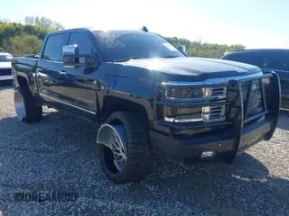 ✅ 2015 Chevrolet Silverado 1500 LTZ • VIN: 3GCUKSEC3FG210980 • Lot: 43404547. Wystawiony na IAAI z przebiegiem 172 907 mil. Bezpłatny archiwum sprzedaży aukcyjnych z USA i szczegółowy raport historii pojazdu na DreamBid. Zdjęcie 1.