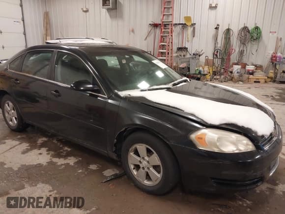 ✅ 2006 Chevrolet Impala LS • VIN: 2G1WB58N669331125 • Lot: 43841176. Listed on IAAI with 200,182 mi. Free auction sales archive from the USA and detailed vehicle history report at DreamBid. Image 1.