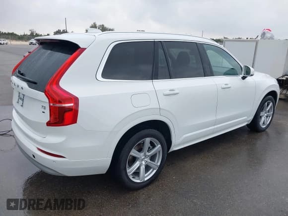 ✅ 2022 Volvo XC90 Momentum • VIN: YV4102CK8N1856948 • Лот: 41875993. Опубликован ранее на IAAI с пробегом 36 127 миль. Бесплатный доступ к архиву аукционных продаж из США и подробный отчёт об истории автомобиля на DreamBid. Изображение 4.