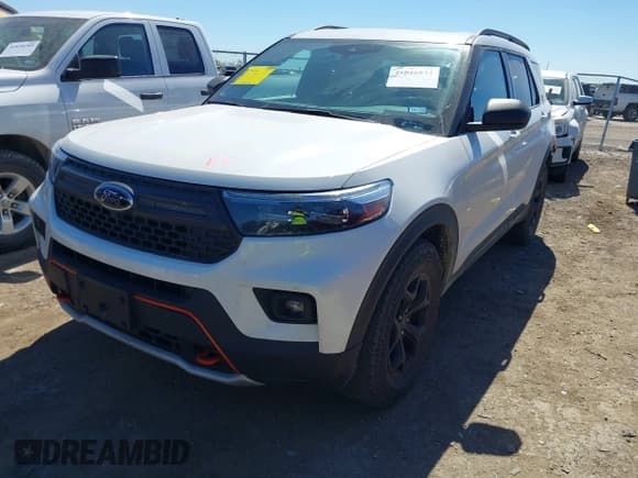 ✅ 2022 Ford Explorer Timberline • VIN: 1FMSK8JH3NGA98523 • Lot: 41846032. Wystawiony na IAAI z przebiegiem 72 786 mil. Bezpłatny archiwum sprzedaży aukcyjnych z USA i szczegółowy raport historii pojazdu na DreamBid. Zdjęcie 18.