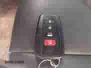 2022 Toyota Camry SE с VIN 4T1T11AK5NU059881, выставлен на аукционе IAAI как лот 42915288 с пробегом 100 000 миль миль и . История ставок и продаж доступна на DreamBid. Изображение 11.