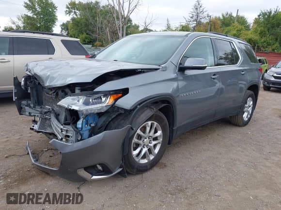 ✅ 2020 Chevrolet Traverse LT Cloth • VIN: 1GNERGKW4LJ171782 • Lot: 43415058. Wystawiony na IAAI z przebiegiem 76 109 mil. Bezpłatny archiwum sprzedaży aukcyjnych z USA i szczegółowy raport historii pojazdu na DreamBid. Zdjęcie 2.