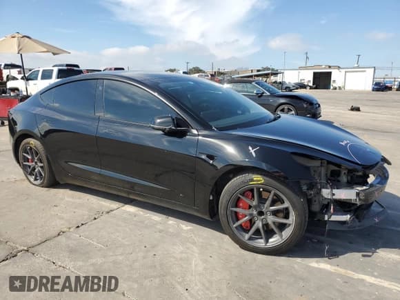 ✅ 2023 Tesla Model 3 • VIN: 5YJ3E1EA0PF619151 • Лот: 72645774. Опубликован ранее на Copart с пробегом 17 725 миль. Бесплатный доступ к архиву аукционных продаж из США и подробный отчёт об истории автомобиля на DreamBid. Изображение 4.