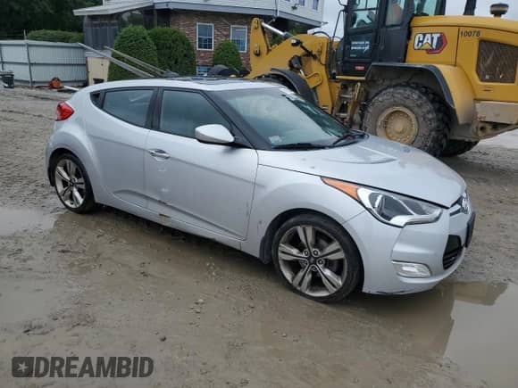 2015 Hyundai Veloster с VIN KMHTC6AD6FU233421, выставлен на аукционе Copart как лот 66420264 с пробегом 99 273 миль миль и Списание • Salvage title. История ставок и продаж доступна на DreamBid. Изображение 4.