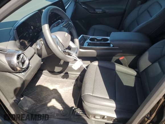 ✅ 2025 Chevrolet Equinox FWD LT • VIN: 3GNAXHEG6SL269332 • Lot: 57183575. Wystawiony na Copart z przebiegiem 1 163 mil. Bezpłatny archiwum sprzedaży aukcyjnych z USA i szczegółowy raport historii pojazdu na DreamBid. Zdjęcie 7.