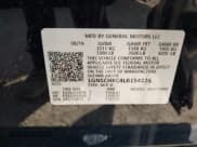 ✅ 2020 Chevrolet Suburban LT • VIN: 1GNSCHKC4LR154126 • Lot: 42983785. Wystawiony na IAAI z przebiegiem 190 770 mil. Bezpłatny archiwum sprzedaży aukcyjnych z USA i szczegółowy raport historii pojazdu na DreamBid. Zdjęcie 9.