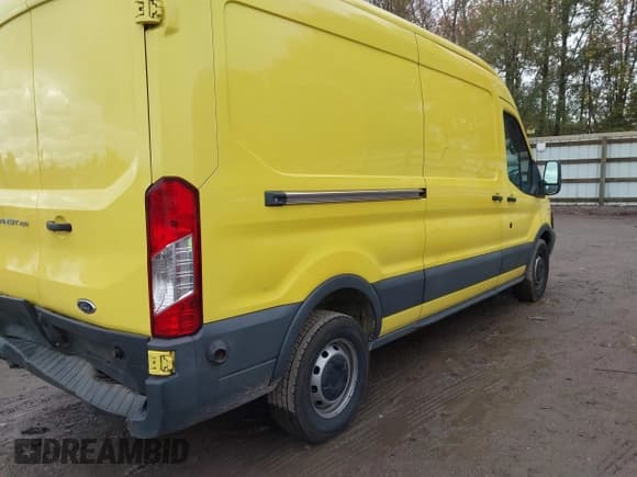 ✅ 2017 Ford Transit • VIN: 1FTYR2CM9HKA57977 • Lot: 43558968. Wystawiony na IAAI z przebiegiem 191 824 mil. Bezpłatny archiwum sprzedaży aukcyjnych z USA i szczegółowy raport historii pojazdu na DreamBid. Zdjęcie 4.