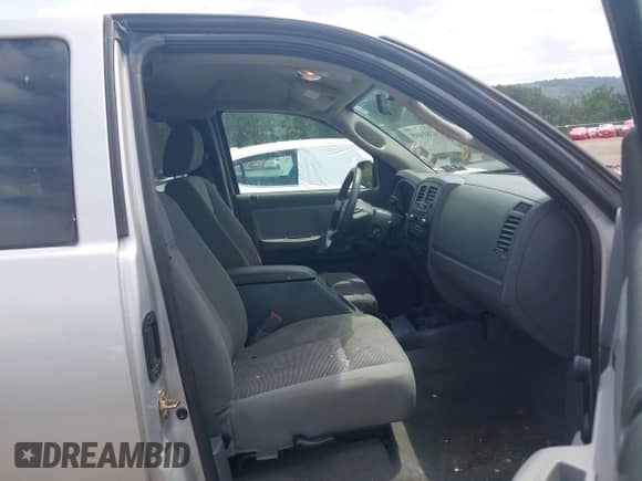 2007 Dodge Dakota ST с VIN 1D7HW22K67S128243, выставлен на аукционе IAAI как лот 42833689 с пробегом 155 360 миль миль и . История ставок и продаж доступна на DreamBid. Изображение 5.