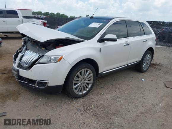 ✅ 2012 Lincoln MKX • VIN: 2LMDJ6JKXCBL10144 • Lot: 42689745. Wystawiony na IAAI z przebiegiem 99 810 mil. Bezpłatny archiwum sprzedaży aukcyjnych z USA i szczegółowy raport historii pojazdu na DreamBid. Zdjęcie 2.
