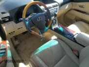 ✅ 2010 Lexus RX 350 • VIN: 2T2BK1BA6AC063167 • Lot: 91326525. Wystawiony na Copart z przebiegiem 91 732 mil. Bezpłatny archiwum sprzedaży aukcyjnych z USA i szczegółowy raport historii pojazdu na DreamBid. Zdjęcie 8.