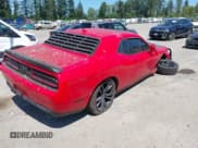✅ 2018 Dodge Challenger SXT • VIN: 2C3CDZAG4JH263143 • Lot: 42765510. Wystawiony na IAAI z przebiegiem 55 846 mil. Bezpłatny archiwum sprzedaży aukcyjnych z USA i szczegółowy raport historii pojazdu na DreamBid. Zdjęcie 4.