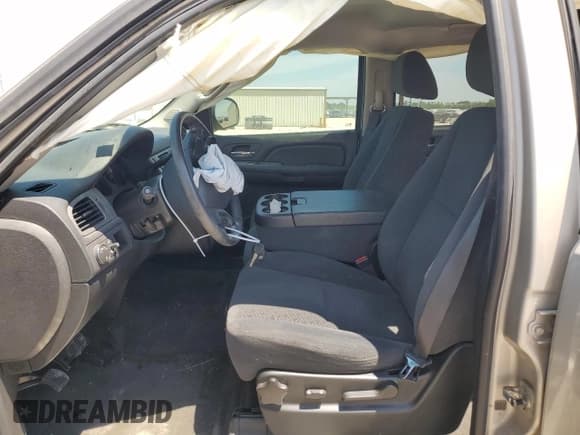 ✅ 2008 Chevrolet Suburban LTZ • VIN: 3GNFC16J18G179705 • Lot: 67915664. Wystawiony na Copart z przebiegiem 189 847 mil. Bezpłatny archiwum sprzedaży aukcyjnych z USA i szczegółowy raport historii pojazdu na DreamBid. Zdjęcie 7.