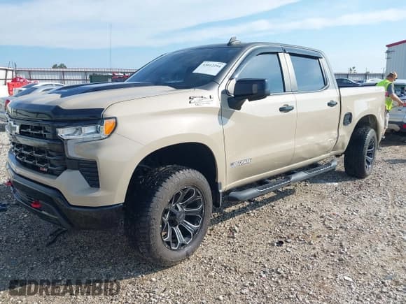 ✅ 2022 Chevrolet Silverado 1500 LT Trail Boss • VIN: 3GCUDFED3NG617805 • Lot: 43012294. Listed on IAAI with 21,476 mi. Free auction sales archive from the USA and detailed vehicle history report at DreamBid. Image 19.
