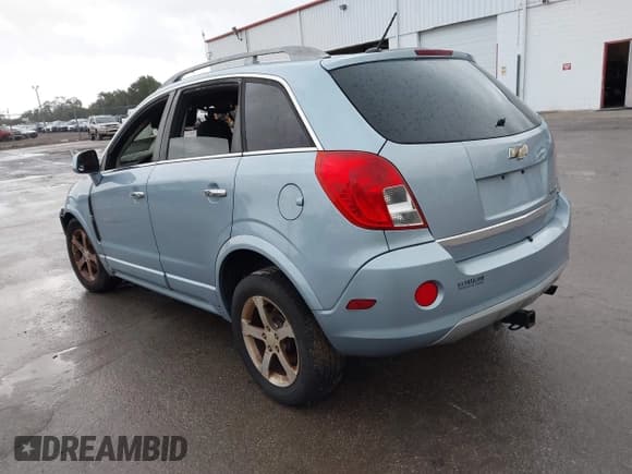 ✅ 2014 Chevrolet Captiva Sport LT • VIN: 3GNAL3EK7ES517665 • Lot: 40775127. Wystawiony na IAAI z przebiegiem Nie podano. Bezpłatny archiwum sprzedaży aukcyjnych z USA i szczegółowy raport historii pojazdu na DreamBid. Zdjęcie 3.
