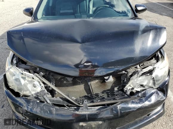 ✅ 2014 Toyota Camry SE • VIN: 4T1BF1FK0EU467615 • Лот: 93007435. Опубликован ранее на Copart с пробегом 151 655 миль. Бесплатный доступ к архиву аукционных продаж из США и подробный отчёт об истории автомобиля на DreamBid. Изображение 11.