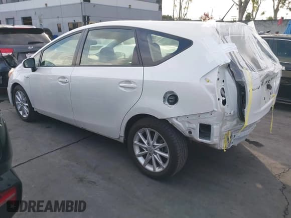 ✅ 2014 Toyota Prius Two • VIN: JTDZN3EU8E3341058 • Лот: 43725999. Опубликован ранее на IAAI с пробегом 123 539 миль. Бесплатный доступ к архиву аукционных продаж из США и подробный отчёт об истории автомобиля на DreamBid. Изображение 3.