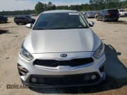 ✅ 2019 Kia Forte LXS • VIN: 3KPF24AD5KE072061 • Lot: 70689195. Wystawiony na Copart z przebiegiem 106 684 mil. Bezpłatny archiwum sprzedaży aukcyjnych z USA i szczegółowy raport historii pojazdu na DreamBid. Zdjęcie 5.