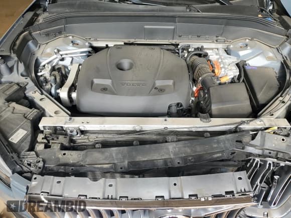 ✅ 2022 Volvo XC90 Inscription Expression • VIN: YV4BR0CZ0N1809120 • Lot: 82233425. Listed on Copart with 74,496 mi. Free auction sales archive from the USA and detailed vehicle history report at DreamBid. Image 12.