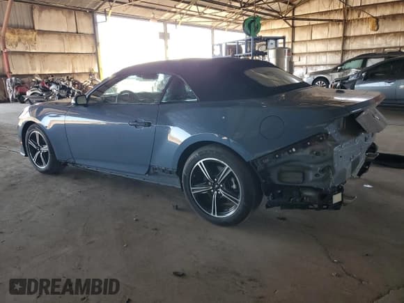 ✅ 2024 Ford Mustang EcoBoost Premium • VIN: 1FAGP8UH4R5118812 • Lot: 91237965. Listed on Copart with 10,682 mi. Free auction sales archive from the USA and detailed vehicle history report at DreamBid. Image 2.