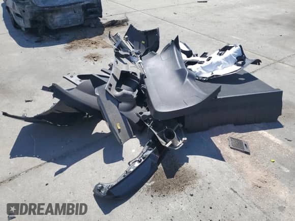 2019 Chevrolet Blazer Premier z VIN 3GNKBFRS1KS703006, wystawiony jako Copart lot #69487585 z przebiegiem 65 100 mil mil oraz Szkoda całkowita • Salvage title. Historia ofert i sprzedaży dostępna na DreamBid. Obrazek 13.