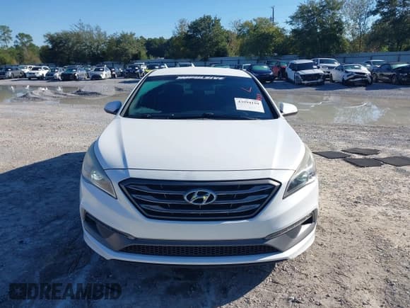 ✅ 2017 Hyundai Sonata Sport • VIN: 5NPE34ABXHH578691 • Lot: 43594159. Listed on IAAI with 99,951 mi. Free auction sales archive from the USA and detailed vehicle history report at DreamBid. Image 13.